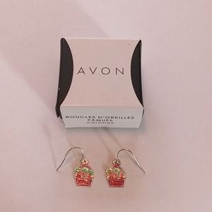 Avon Easter earrings with original box